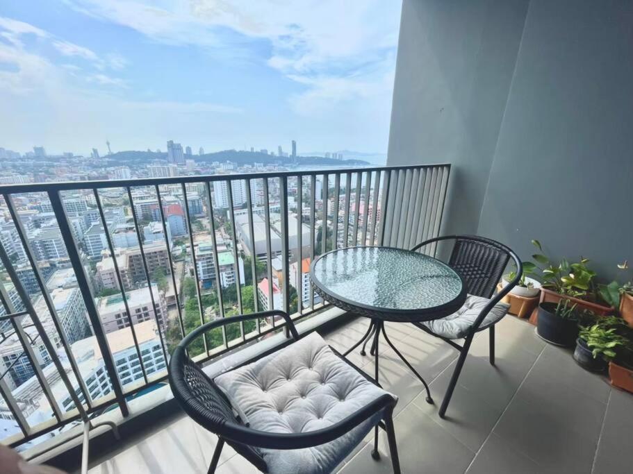 The Base Central Pattaya 2Bed King&Queen Sky Seaview & Infinity Pool Екстер'єр фото