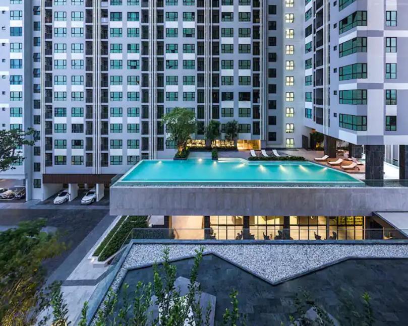 The Base Central Pattaya 2Bed King&Queen Sky Seaview & Infinity Pool Екстер'єр фото